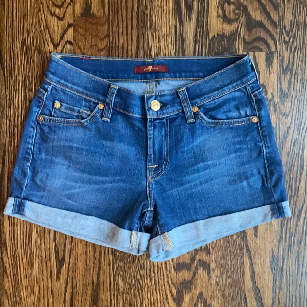 7 for All Mankind Roll Up Short